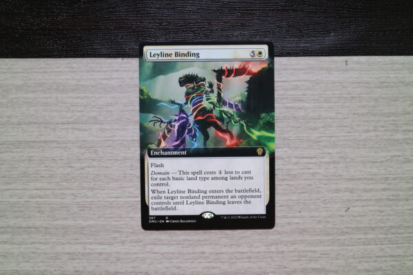 Leyline Binding extend art #387 Dominaria United (DMU) hologram