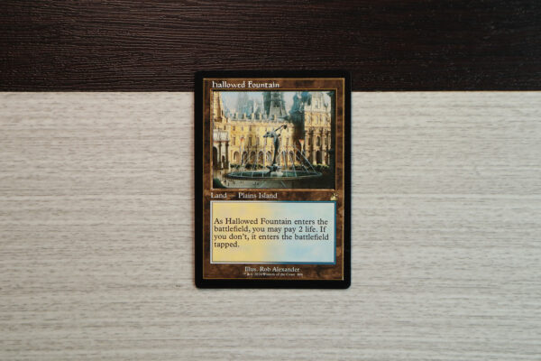 Hallowed Fountain Ravnica Remastered (RVR) Retro frame normal