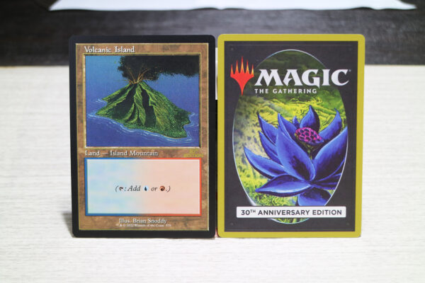 Volcanic Island #579 30th Anniversary Edition (30A) German black core mtg magic the gathering proxy for FNM GP tournament