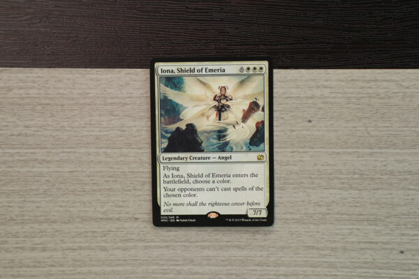 Iona, Shield of Emeria MM2 (Modern Masters 2015) hologram