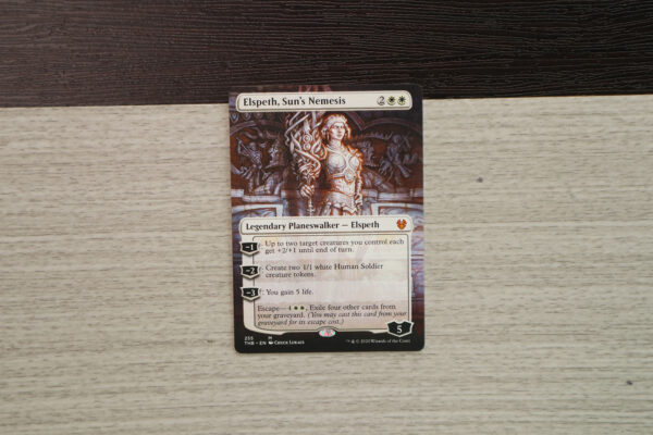 Elspeth, Sun's Nemesis extended art THB Theros beyond death hologram