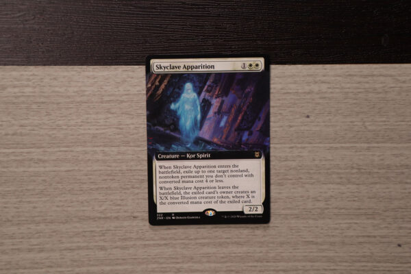 Skyclave Apparition extended art ZNR Zendikar Rising hologram