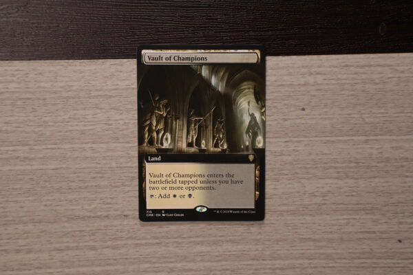 Vault of Champions extended art Commander Legends (CMR) hologram