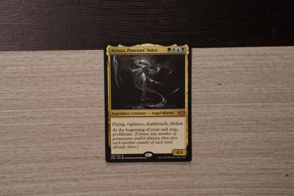 Atraxa, Praetor's Voice 2XM Double Masters hologram