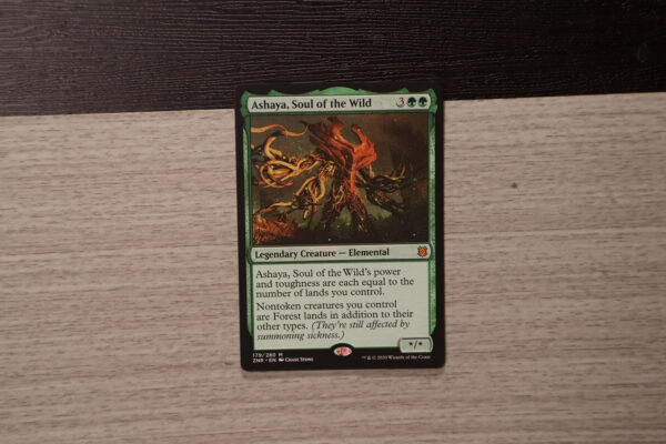 Ashaya, Soul of the Wild ZNR Zendikar Rising hologram