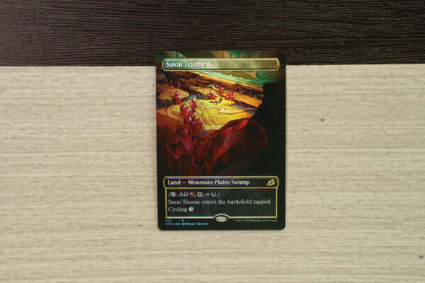 Savai Triome full art Ikoria: Lair of Behemoths (IKO) foil